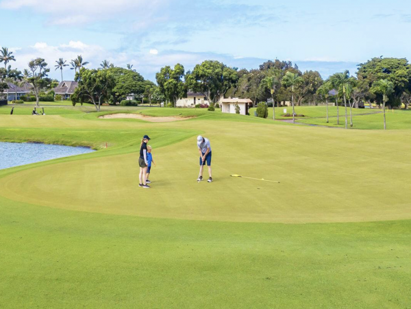 Stunning Vacation Condo Lovely Views & Amenities