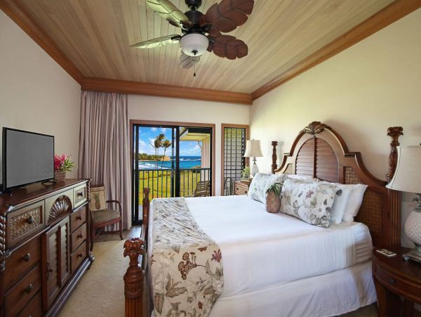 Poipu Ocean View Condo Near South Shore Beaches