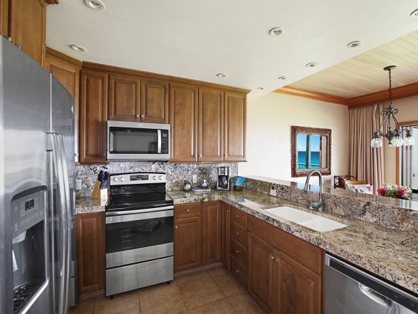 Poipu Ocean View Condo Near South Shore Beaches