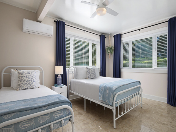 Luxury Five Bedroom Exceptional Views