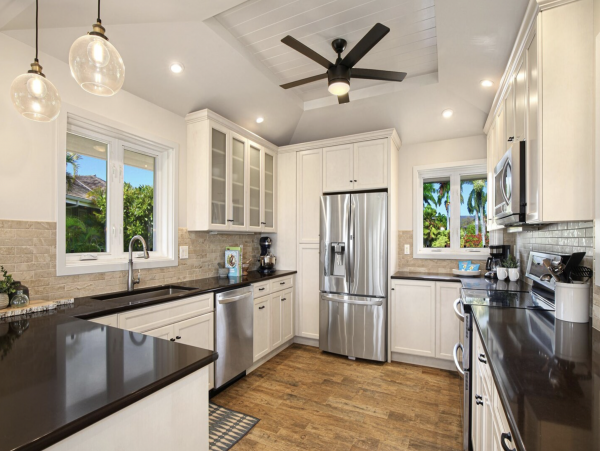 Luxury Five Bedroom Exceptional Views