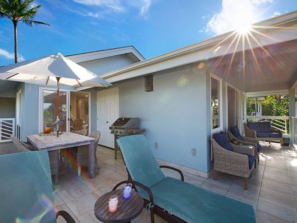 Beachfront Vacation Rental with 3 Bedrooms