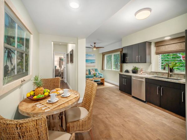 Beachfront Vacation Rental with 3 Bedrooms