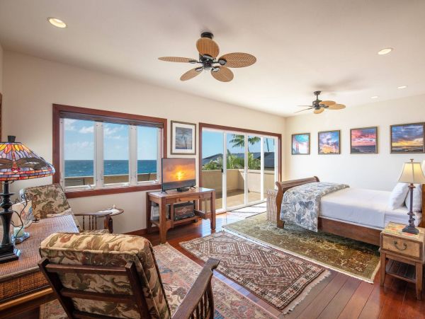 Poipu Luxury Ocean Front Estate Private Pool Main House & Guest Cottage