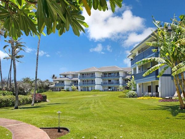 Townhome in Poipu Sands, Kauai - Steps from Shipwreck Beach