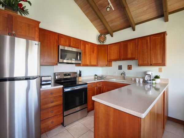 Tropical Island Retreat - Oceanview Condo in Poipu