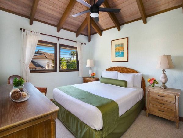 Tropical Island Retreat - Oceanview Condo in Poipu