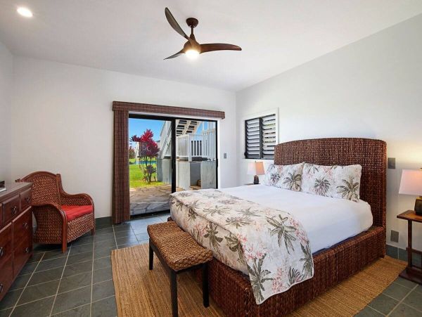 Luxury Golf Course Retreat with Ocean Views & Private Pool in Poipu