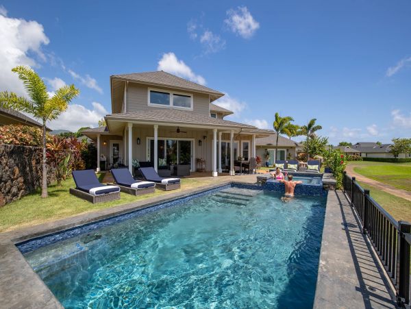 Fabulous Poipu Home 4 Bedroom Plus Loft, Private Pool & Spa