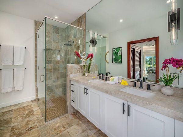 Fabulous Poipu Home 4 Bedroom Plus Loft, Private Pool & Spa