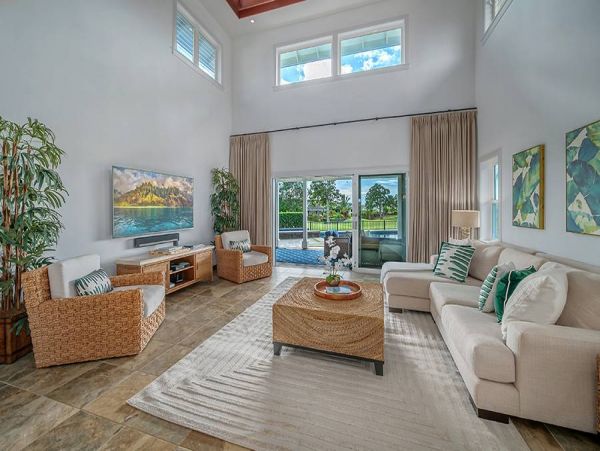 Fabulous Poipu Home 4 Bedroom Plus Loft, Private Pool & Spa