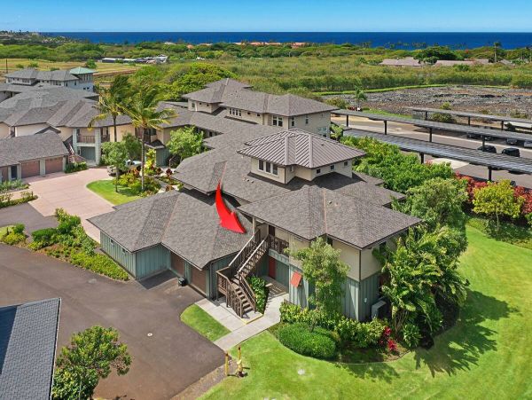 Poipu Vacation Rental - Kauai Luxury Villa with Pool & Resort Amenities