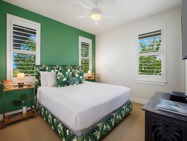Poipu Vacation Rental - Kauai Luxury Villa with Pool & Resort Amenities