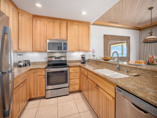 Poipu Vacation Rental - Kauai Oceanfront Condo with Lanai Views