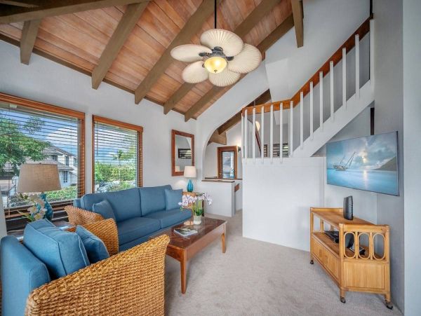 Spacious Condo - 1 Bedroom + Loft - Walk to Poipu Beach