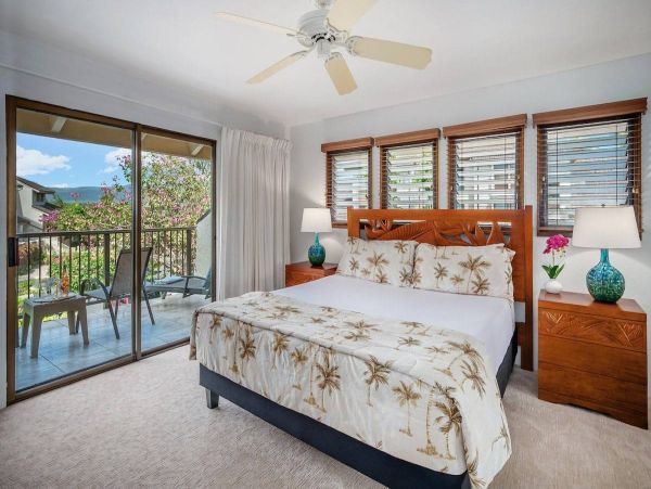 Spacious Condo - 1 Bedroom + Loft - Walk to Poipu Beach
