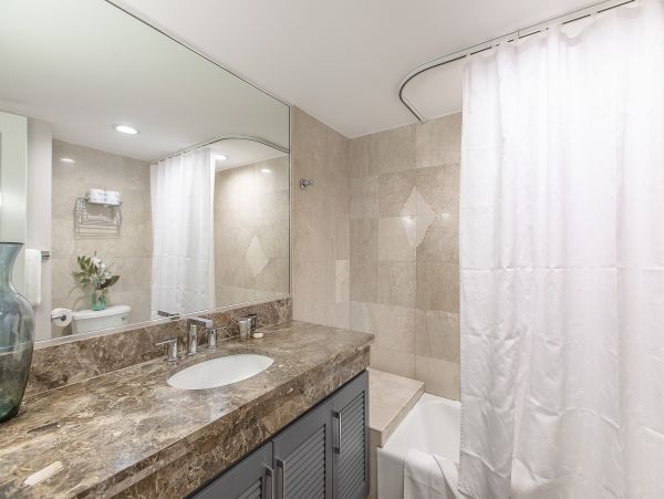 Honolulu Diamond Head Kahala Condo 1054573