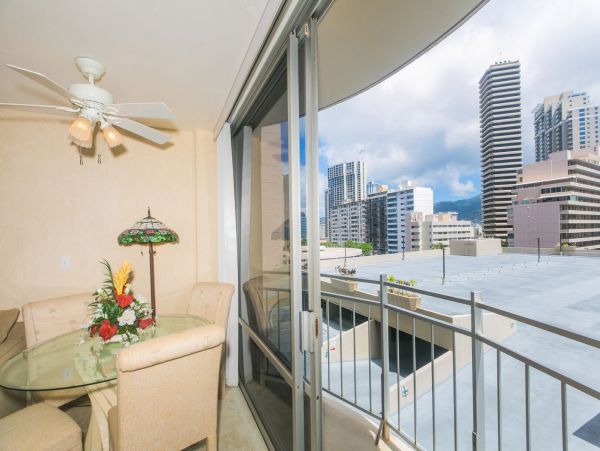 Honolulu Diamond Head Kahala Condo 1054596