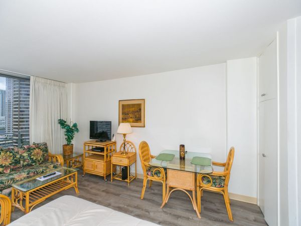 Honolulu Diamond Head Kahala Condo 1054597