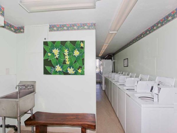 Honolulu Diamond Head Kahala Condo 1054603