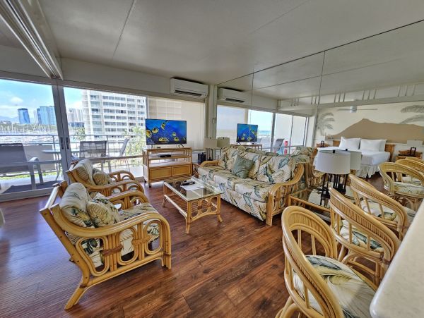 Honolulu Diamond Head Kahala Condo 1054610