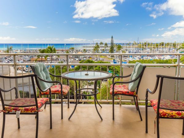 Honolulu Diamond Head Kahala Condo 1054615