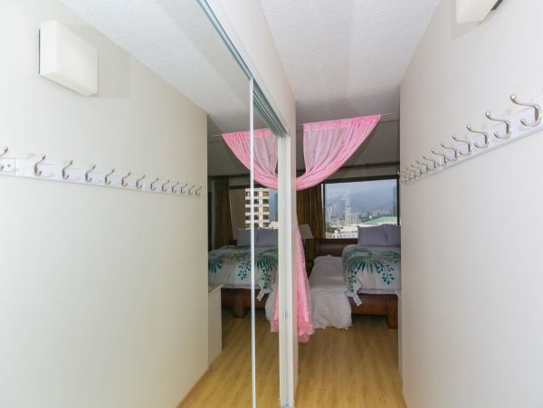 Honolulu Diamond Head Kahala Condo 1054631