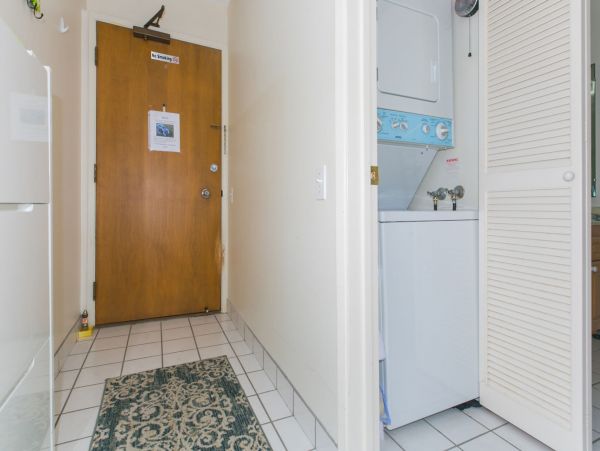 Honolulu Diamond Head Kahala Condo 1054631