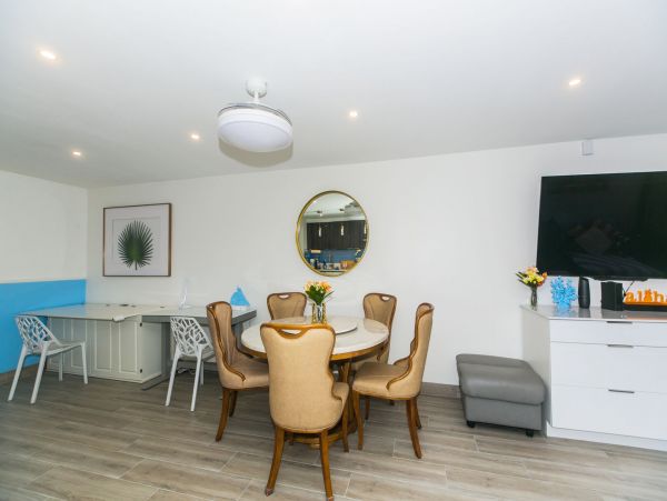 Honolulu Diamond Head Kahala Condo 1054639
