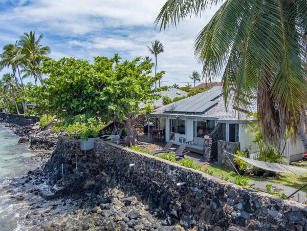 Ocean Front Lahaina Vacation Home Three Bedroom