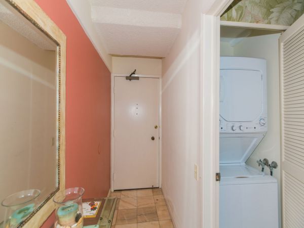 Honolulu Diamond Head Kahala Condo 1054654