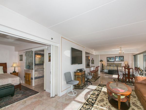 Honolulu Diamond Head Kahala Condo 1054670