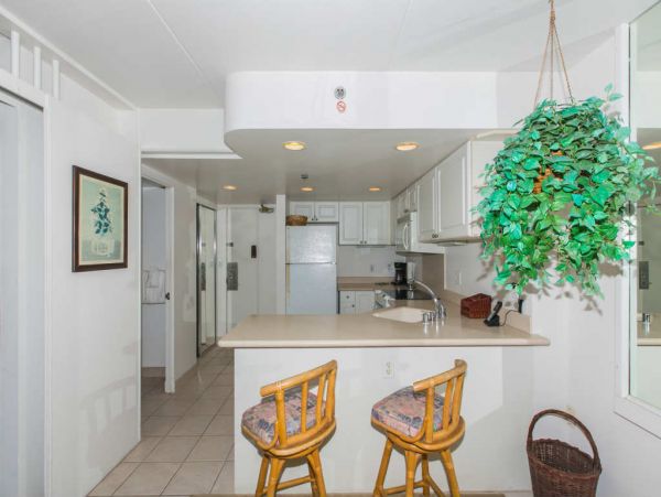 Honolulu Diamond Head Kahala Condo 1054695