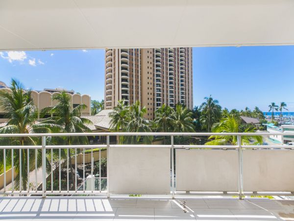 Honolulu Diamond Head Kahala Condo 1054713
