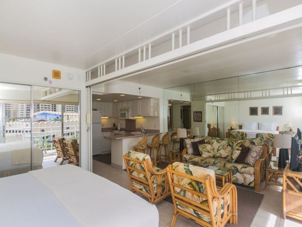 Honolulu Diamond Head Kahala Condo 1054728