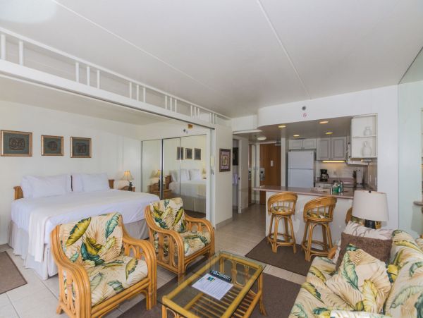 Honolulu Diamond Head Kahala Condo 1054728