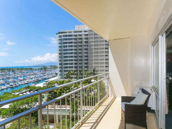 Honolulu Diamond Head Kahala Condo 1054731