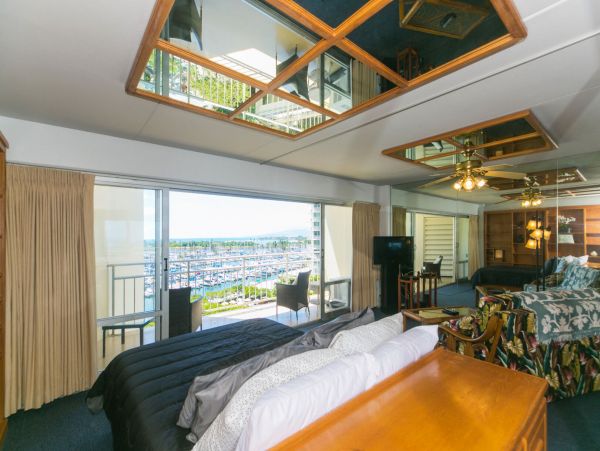 Honolulu Diamond Head Kahala Condo 1054731