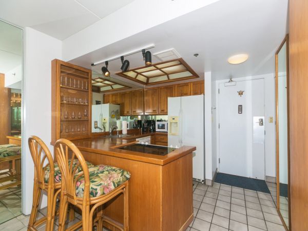 Honolulu Diamond Head Kahala Condo 1054731