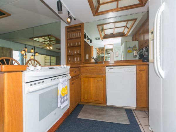 Honolulu Diamond Head Kahala Condo 1054731