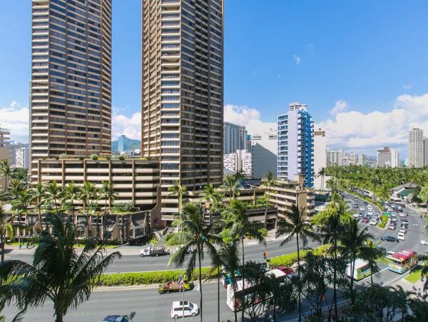 Honolulu Diamond Head Kahala Condo 1054732