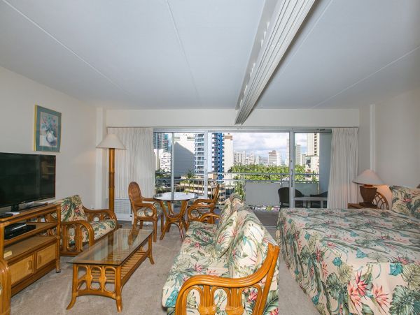 Honolulu Diamond Head Kahala Condo 1054732
