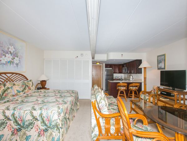 Honolulu Diamond Head Kahala Condo 1054732