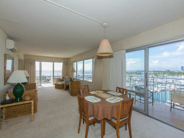 Honolulu Diamond Head Kahala Condo 1054736