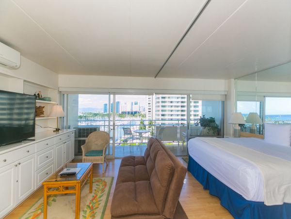 Honolulu Diamond Head Kahala Condo 1054740