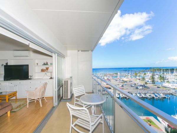 Honolulu Diamond Head Kahala Condo 1054740