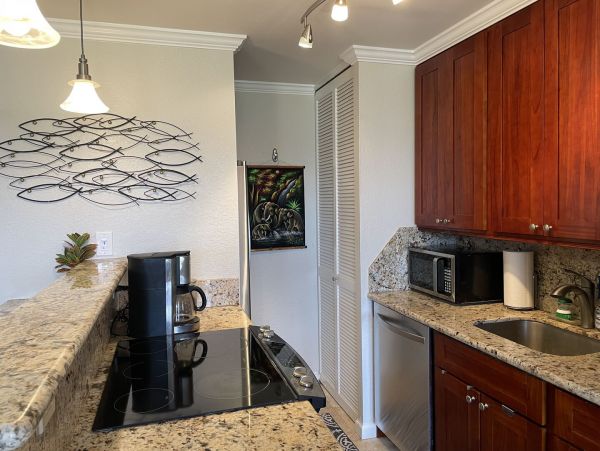 Honolulu Diamond Head Kahala Condo 1054746