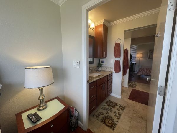 Honolulu Diamond Head Kahala Condo 1054746