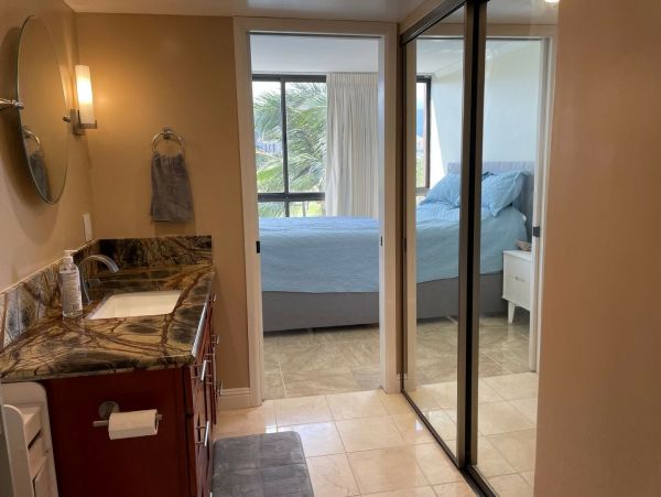 Honolulu Diamond Head Kahala Condo 1054747
