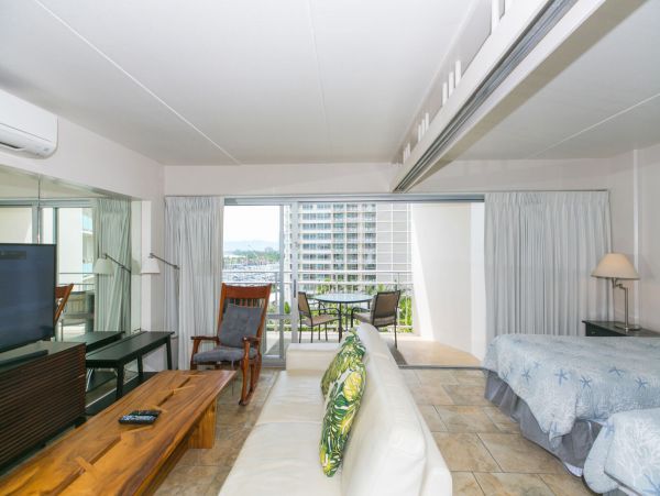 Honolulu Diamond Head Kahala Condo 1054749